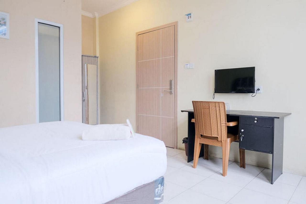 Urbanview Hotel Ta Ke Jelutung Puncak Jambi Luaran gambar