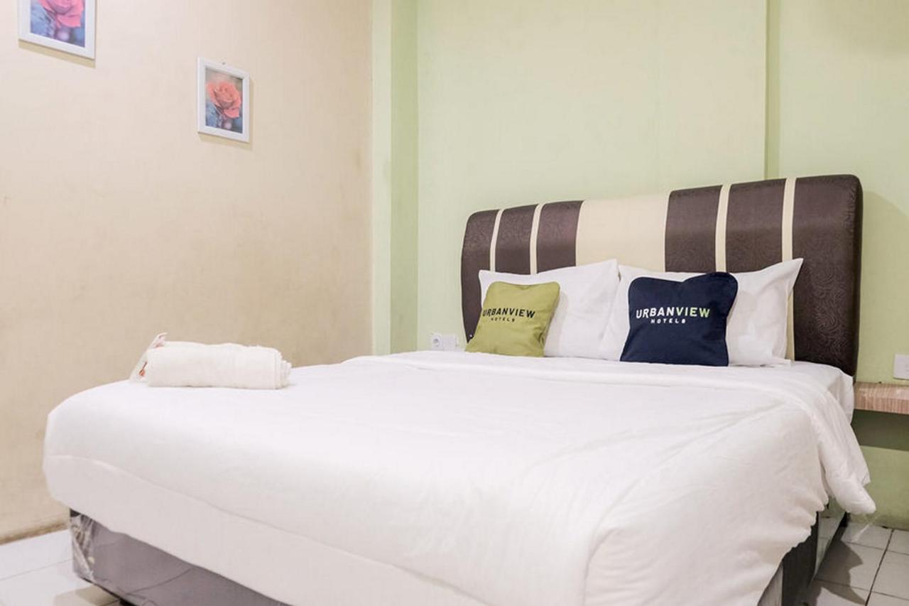 Urbanview Hotel Ta Ke Jelutung Puncak Jambi Luaran gambar