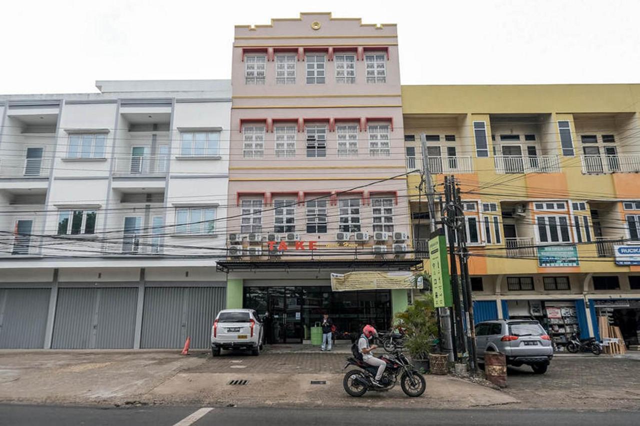 Urbanview Hotel Ta Ke Jelutung Puncak Jambi Luaran gambar